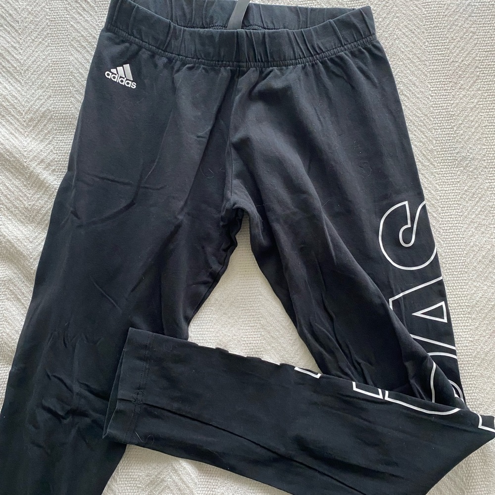 Adidas leggings
